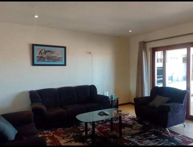 2 BEDROOM APARTMENT FOR SALE IN VANDERBIJLPARK SW 5